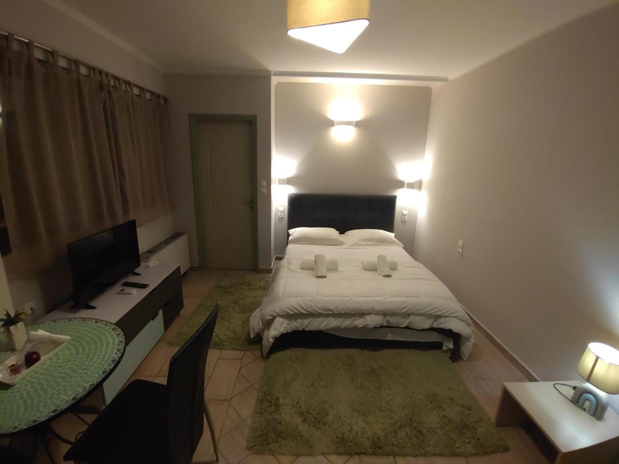 פאטרה Central Studio - Fully Equiped. Ideal For Couples מראה חיצוני תמונה
